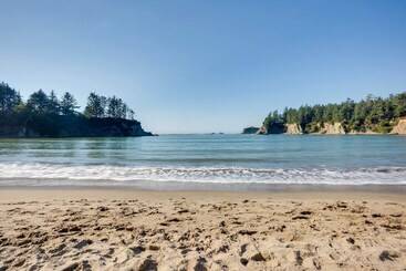Kır Evi Fishermen S Paradise In Coos Bay: Walk To Beach!