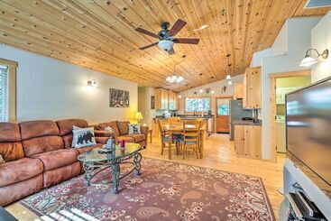 コテージ Near Hikes: Arnold Cabin W/ Ev Charger & Fire Pit