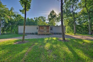 بيت ريفى Unique Creekside Escape Enjoy On Site Goats!