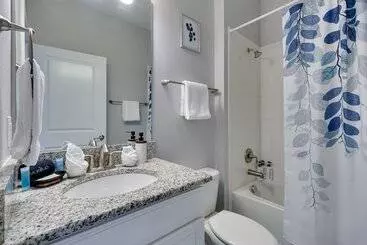 Mökkimajoitus Upscale Davenport Home < 10 Mi To Disney!