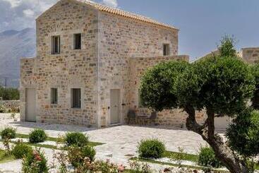 Hotell Margazi Areopolis Luxury Rooms