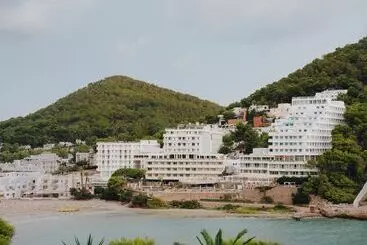 Otel Mondrian Ibiza