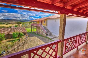 교외 호텔 Quinta Do Barracão Da Vilariça