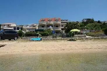 Majatalo Pansion Gea