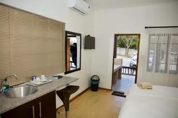 Riverbend Berg Lodge Rooms