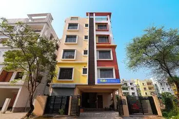Fabhotel Amar Raj Inn