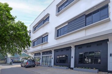 هتل Capital O 92096 Kuala Ulee Lheue Residence Syariah