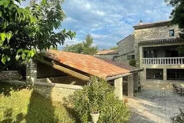 ペンション La Serre Des Mourgues