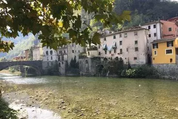 Residenssi Beautiful Renovated 4 Bed House In Bagni Di Lucca