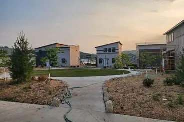 Lomakeskus Bluffside Gardens