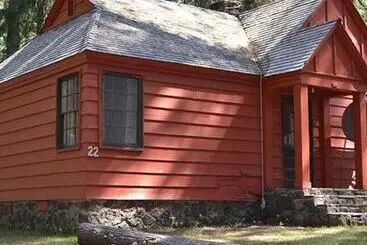 Mökkimajoitus Union Creek Resort