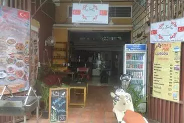 Tasahin Hostel & Turkish Restaurant & Bar
