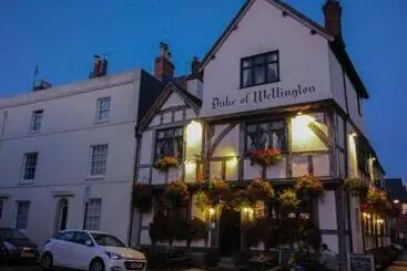Apartaments turístics Beddoe Apartments Premier Lodge Eastleigh Near Winchester And Southampton