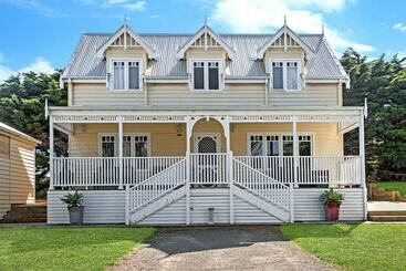 קוטג'' Dunes   Elegant Beach Villa With Huge Swim Spa