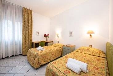 پانسیون Camelia Rooms Venice Guesthouse