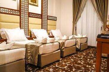 هتل Al Mukhtara Al Gharbi