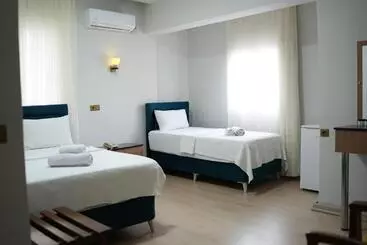 Grand Clover Otel