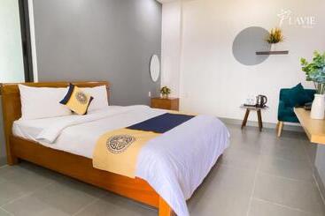 Khách Sạn Lavie Hotel Quảng Ngãi