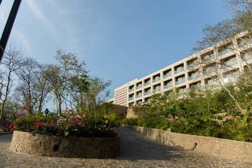 Hotelli Isla Natura Beach Huatulco
