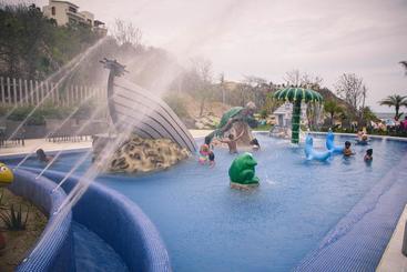 هتل Isla Natura Beach Huatulco