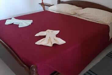 Agriturismo I 13 Pini Di Putzu Anna Maria