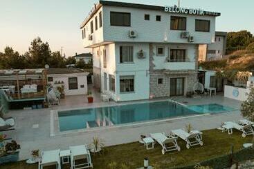 ユースホステル Belong Butik Otel