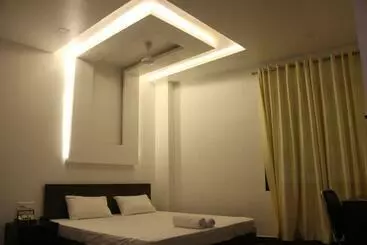 ホテル Nilima Palace