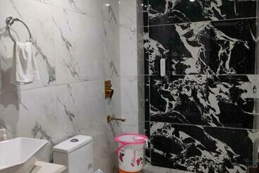 فندق The Jains Resort