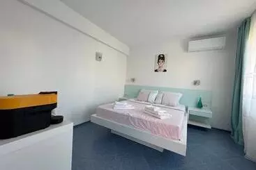 ペンション Satmar