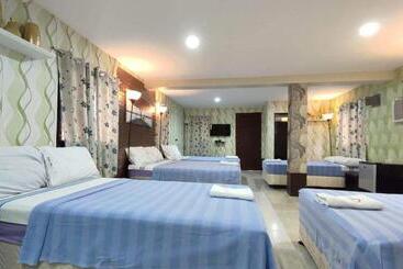 فندق Margie S Place And Coffee Shop Inc