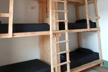 カプセルホテル Hostal El Fin Del Afán