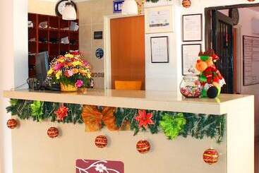 Apartahotel Los Cerezos