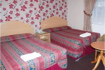 Bed and Breakfast Lampton Guest House