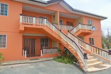 شقق خاصة سياحية B's Guest House