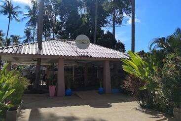 Hotel Hacia Leisure Resort