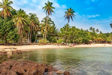 فندق Koh Mak White Sand Beach