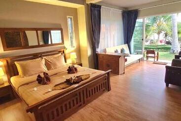 Szálloda Koh Mak White Sand Beach