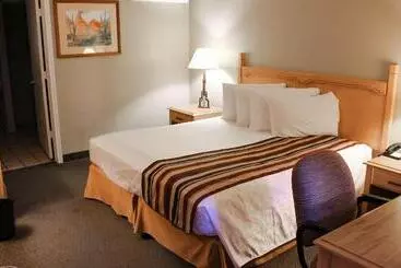 Hotel Pearl On The Concho Surestay Collection By Best Western