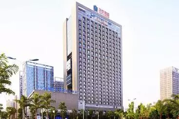 هتل Wyndham Grand Plaza Royale Huayu Chongqing
