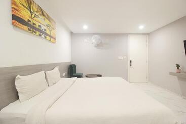 Hotell Ssr Fern Suites