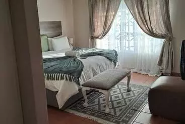 Majatalo Courtlyguesthouse