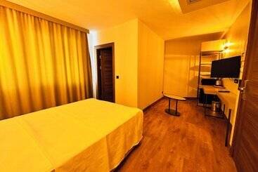 فندق Nice Royal Suite