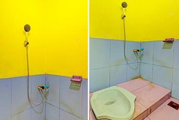 Spot On 92667 Hotel Kopeng Indah 1