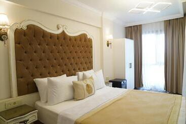 Bed and Breakfast Didim Palace