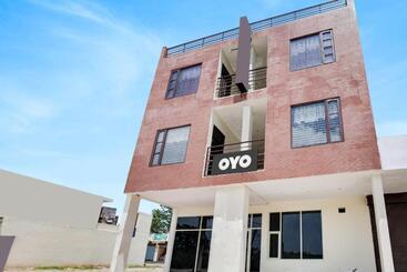 Flagship Hotel Gh Residency