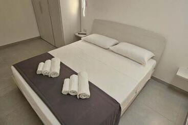 Pension Diletta S Residence