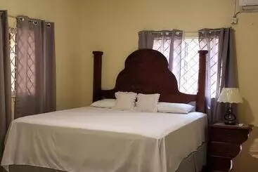 Majatalo Lion’s View Bed & Breakfast