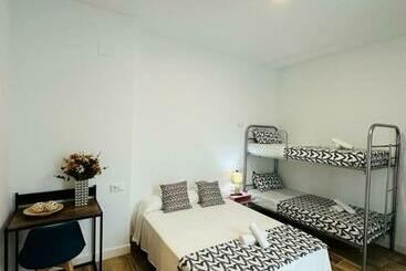 Hostel Costa Luz Béjar 28 30