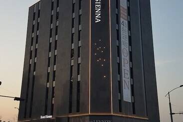 Hotel Sienna