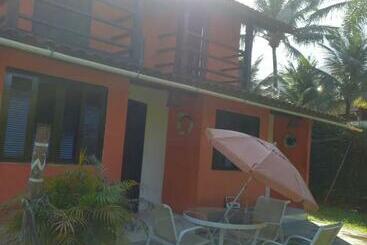 ユースホステル Suítes Porto Feliz Maresias